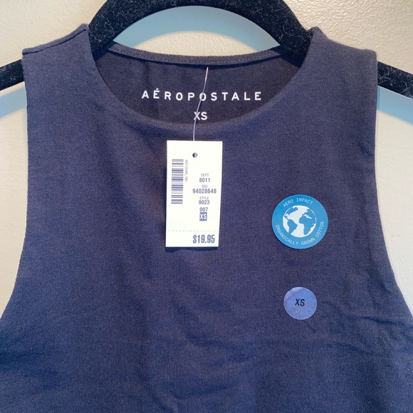 XS Black Halter Basic Top - Picture 3 of 4